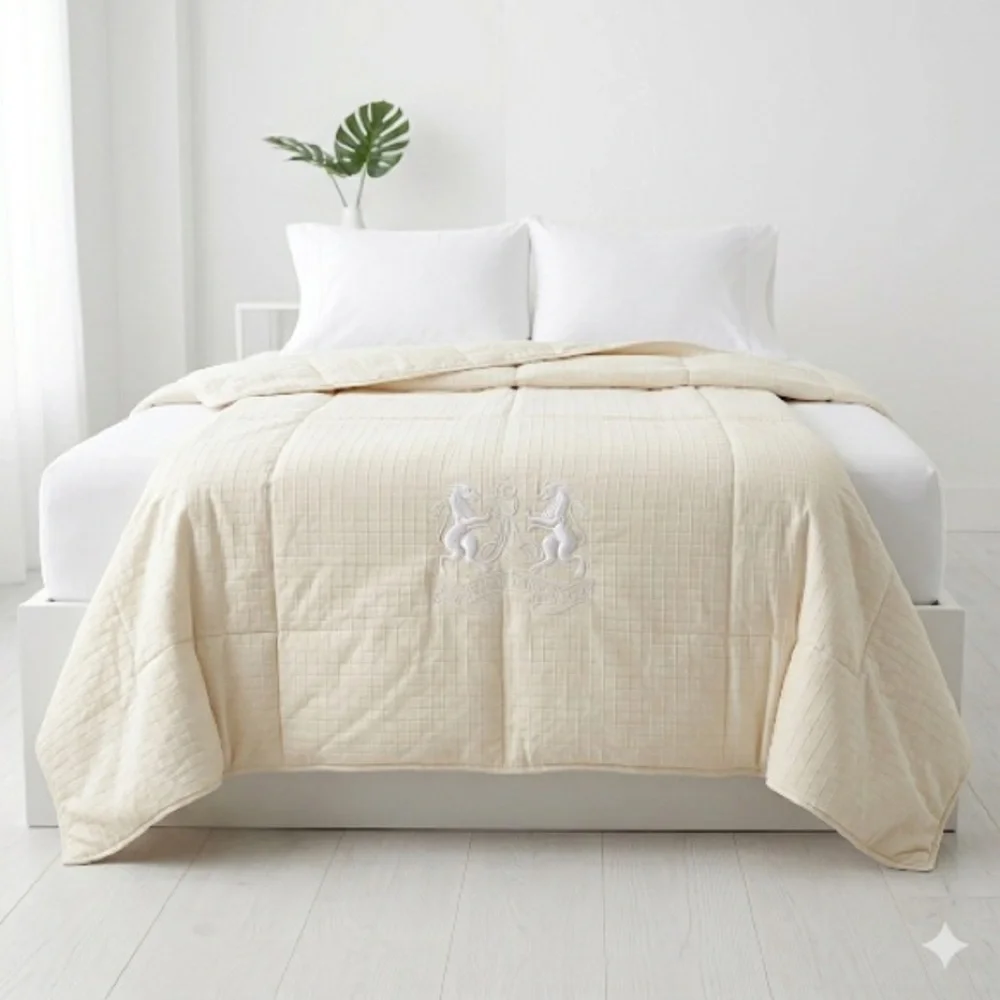 Ralph Lauren Down Comforter Est 1967 Crest Quilted Embroidered Ivory Full Queen
